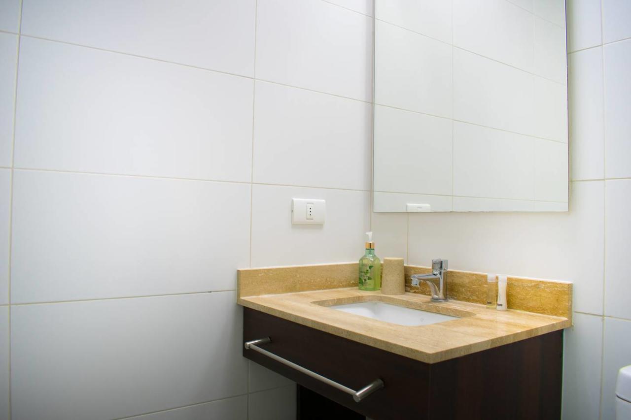 Lotus Blanc Studio- W/ Mountain View, Pool And Gym Santiago Exterior photo